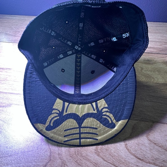 NBA Black and Gold Hat - Picture 3 of 6
